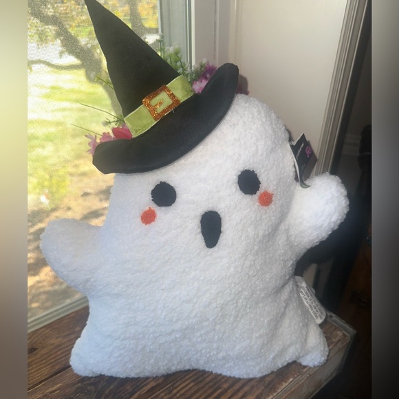 White Ghost Plush with Witch Hat New - Picture 1 of 2